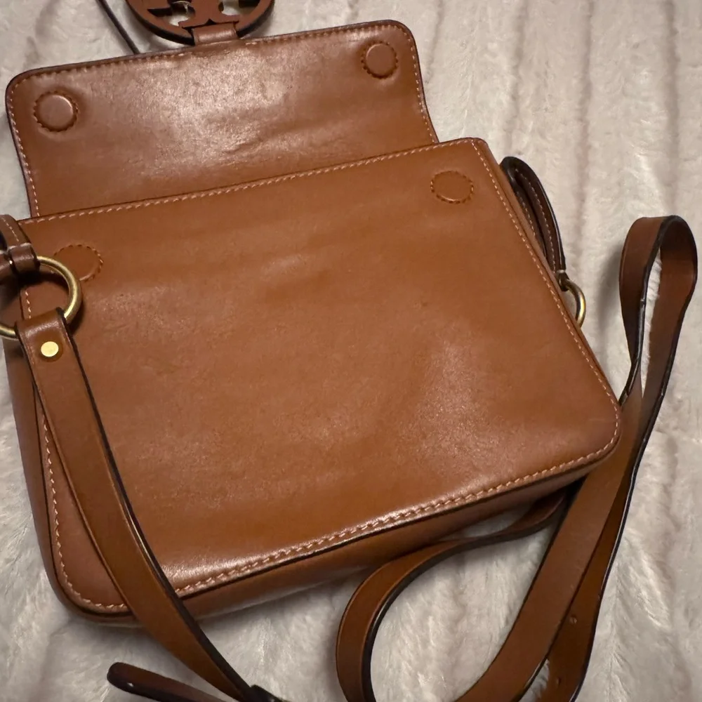 Tory Burch Brown Leather Crossbody Bag - Picture 3 of 12